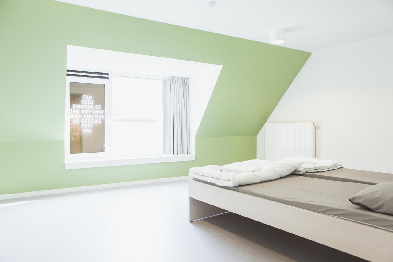 Snuffel Youth Hostal Brujas